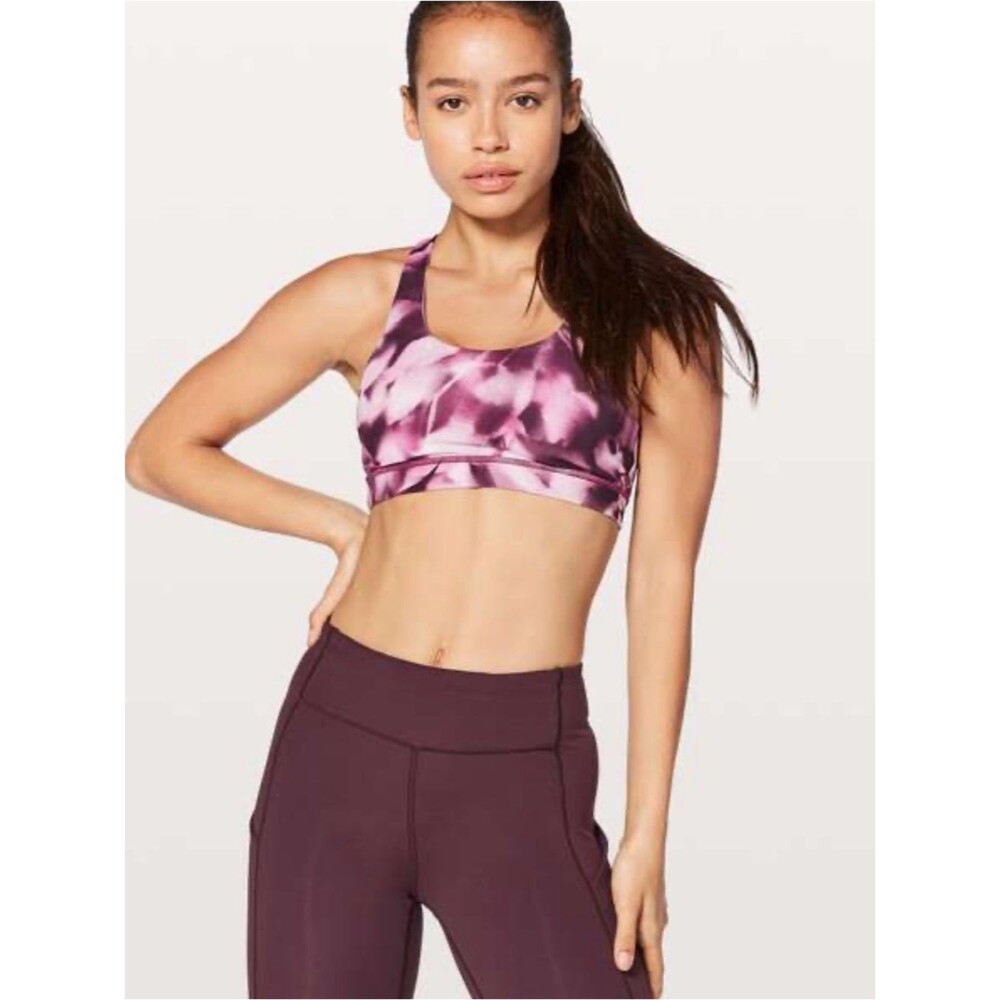 Lululemon invigorate bra